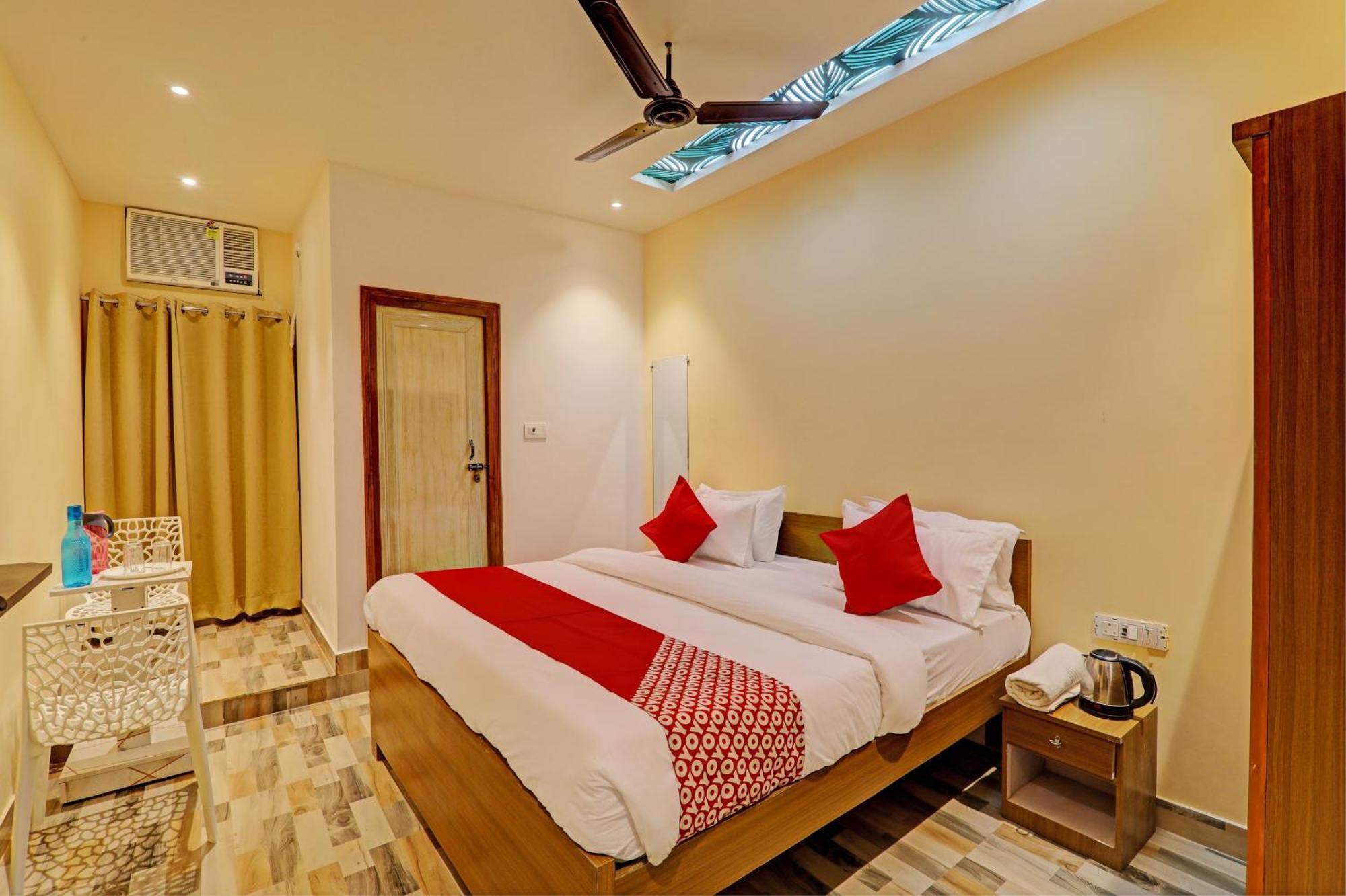 Hotel O Royal Regency Palace Gorakhpur Luaran gambar